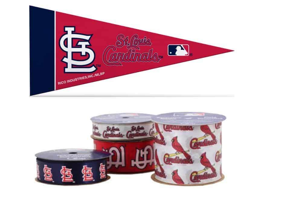 St. Louis Cardinals Pet Leash Reflective Baseball Size Small CO
